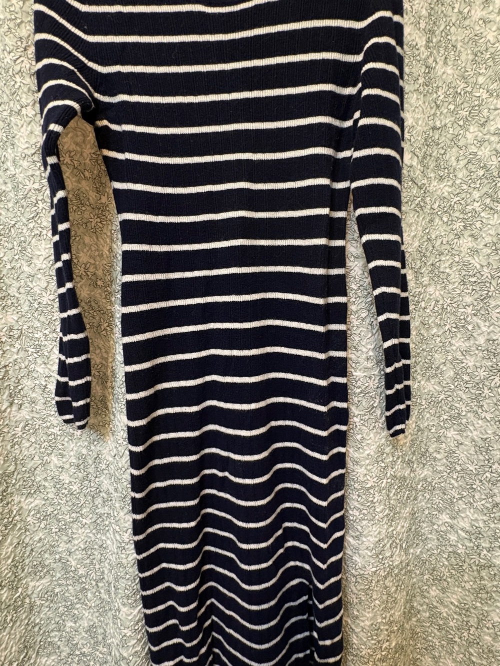 Gap 
Striped Navy and White Long Sleeve Knit Dress